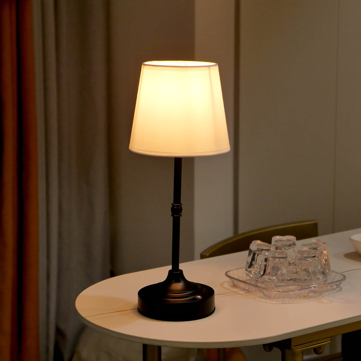 Dimmable Cordless Table Lamp – USB Rechargeable