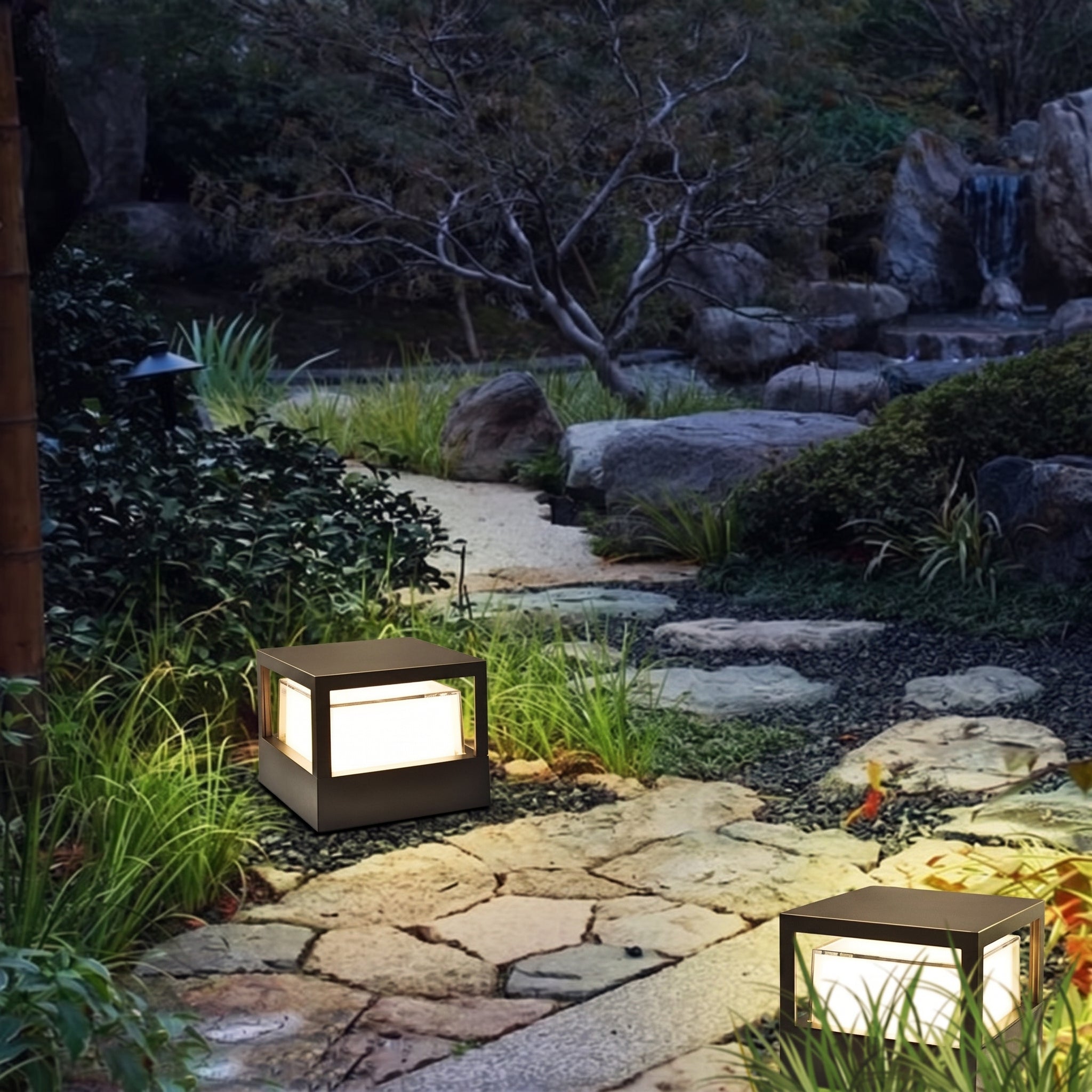 Industrial Aluminum Outdoor Lawn Light
