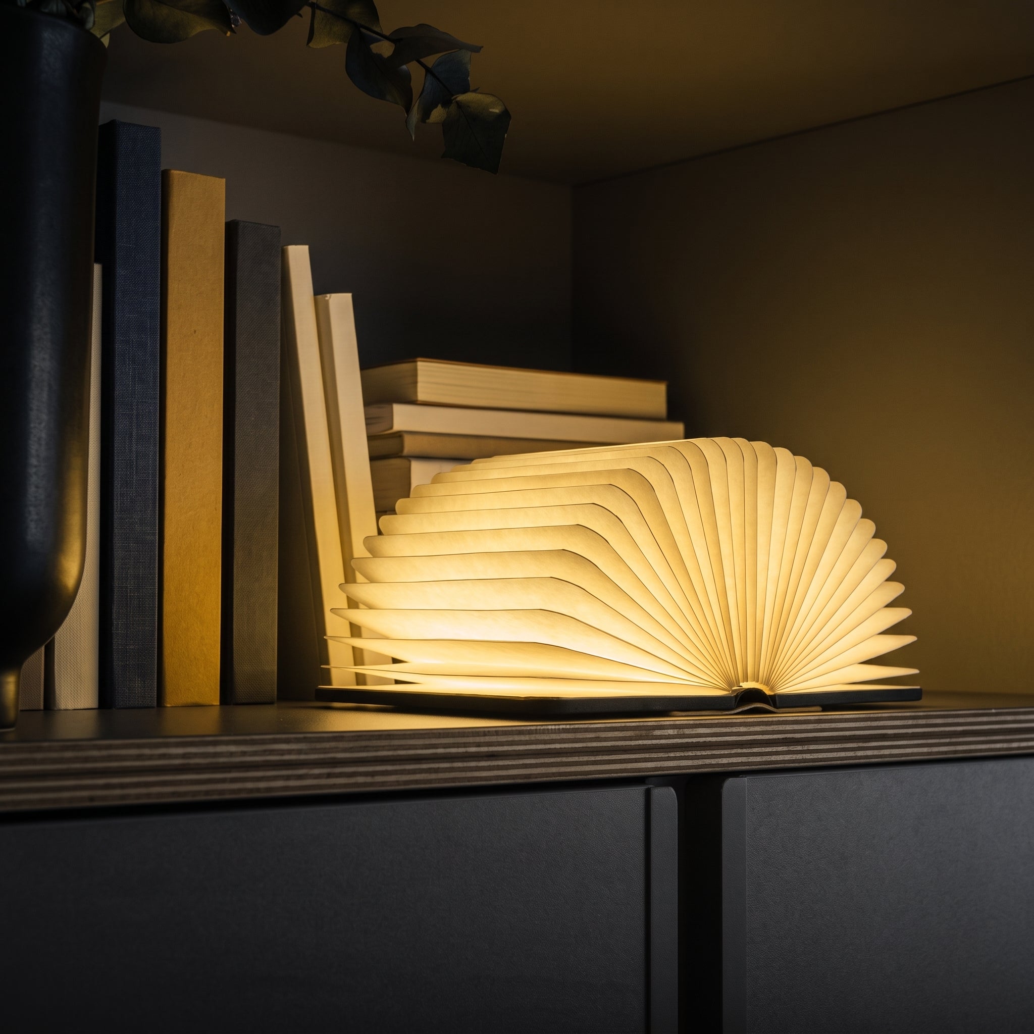 Lumibook Foldable Book-Style Table Lamp